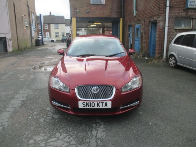 10 JAGUAR XF LUXURY V6 AUTO